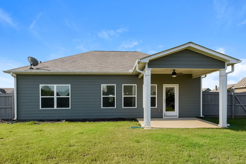 2,270/Mo, 15 Keystone Ln Adairsville, GA 30103 Rear View