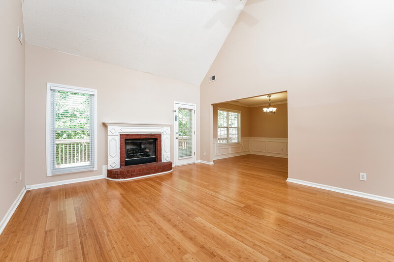 2,270/Mo, 830 Georgian Hills Dr Lawrenceville, GA 30045 Living Room View