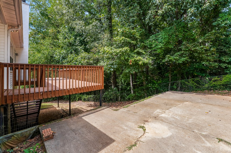 2,270/Mo, 830 Georgian Hills Dr Lawrenceville, GA 30045 Rear View 2