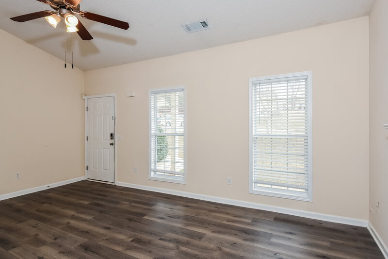 1,690/Mo, 150 Celestial Run Winder, GA 30680 Living Room View 3