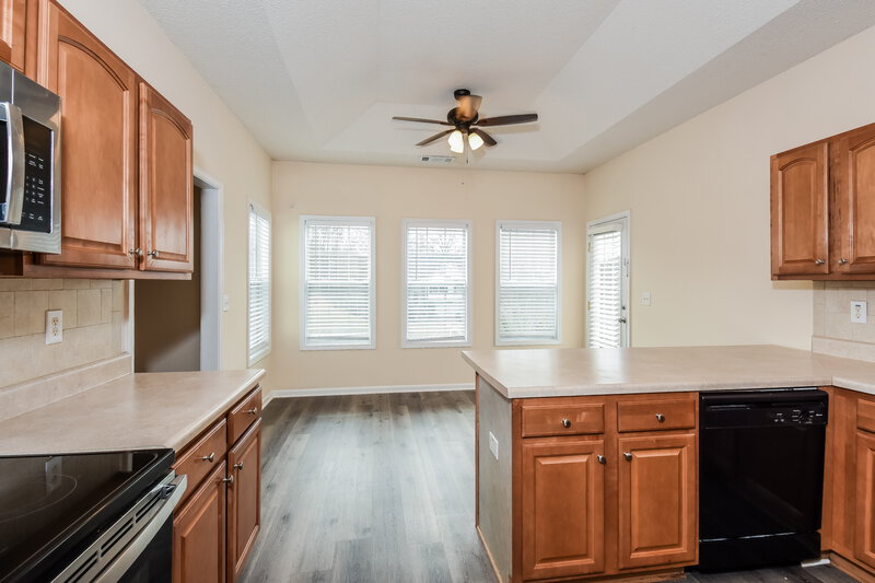 1,690/Mo, 150 Celestial Run Winder, GA 30680 Kitchen View 2