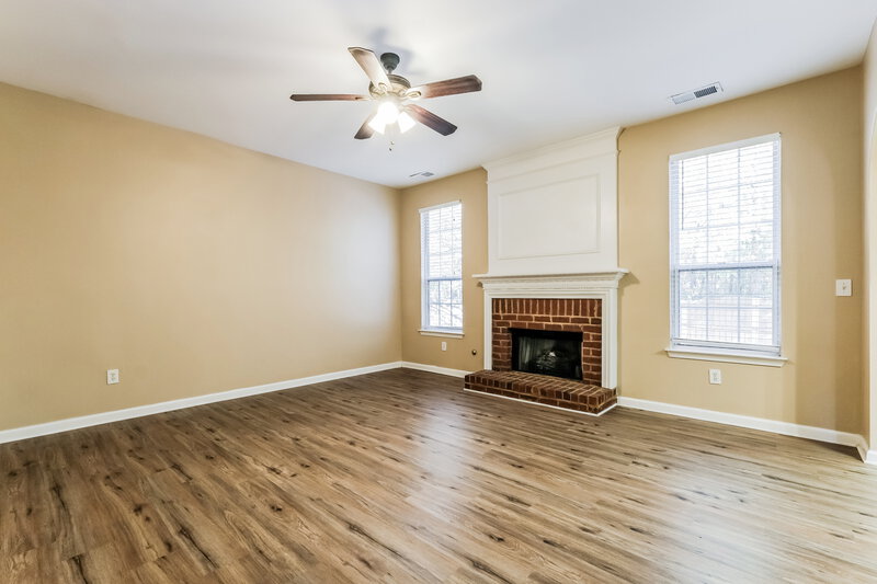 2,180/Mo, 4563 Howell Farms Rd NW Acworth, GA 30101 Living Room View