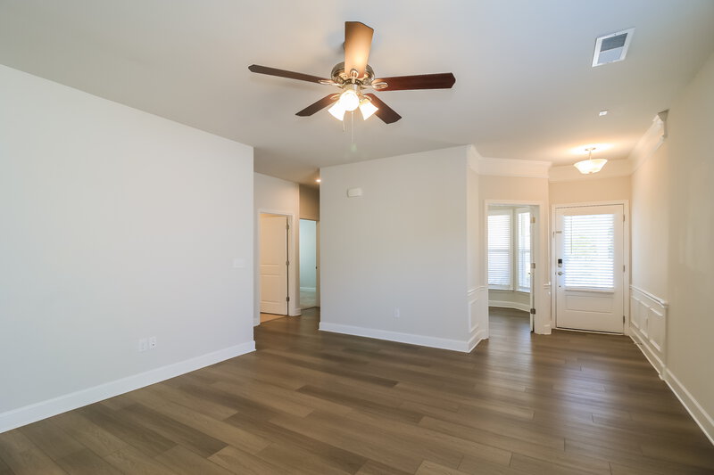 1,815/Mo, 119 Alcovy Ct Griffin, GA 30223 Living Room View