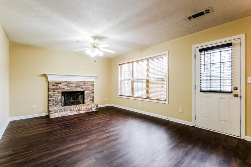 2,420/Mo, 865 Simon Ive Dr Lawrenceville, GA 30045 Misc View 2