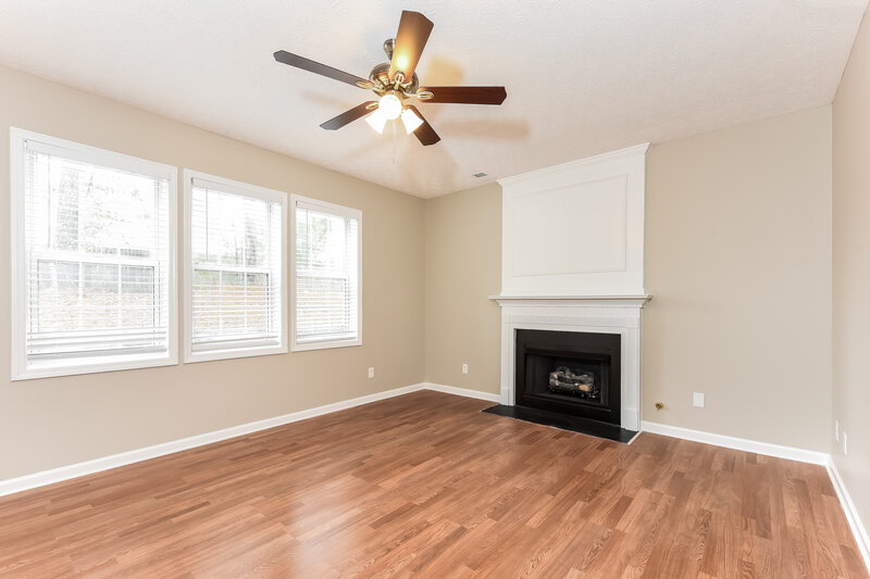 1,965/Mo, 118 Silver Mine Trl Austell, GA 30168 Living Room View