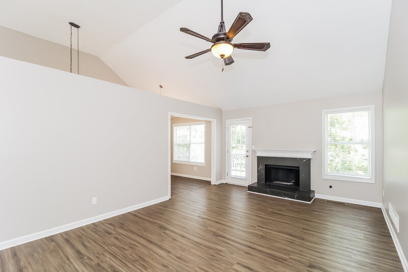 2,410/Mo, 2869 Overlake Run Powder Springs, GA 30127 Living Room View