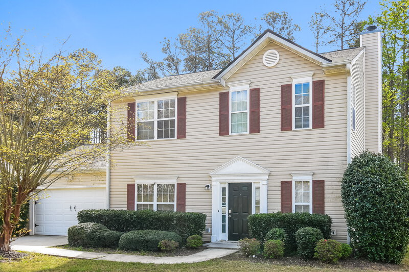 2,010/Mo, 2217 Baker Carter Dr Loganville, GA 30052 Front View