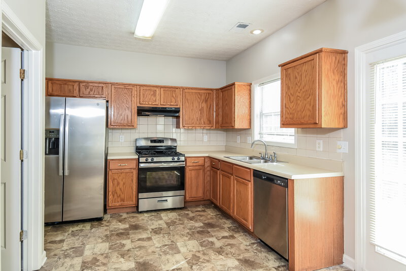 2,010/Mo, 2217 Baker Carter Dr Loganville, GA 30052 Kitchen View 2