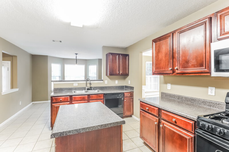 2,275/Mo, 4809 Triger Ln Fairburn, GA 30213 Kitchen View 2