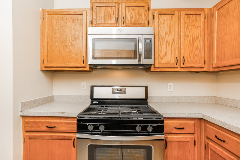 2,160/Mo, 3706 Wavetree Overlook NW Acworth, GA 30101 Kitchen View 2