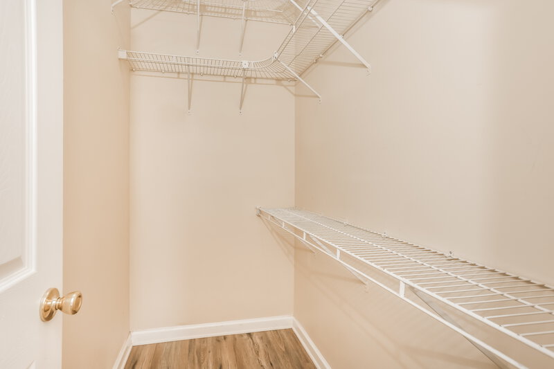 2,160/Mo, 3706 Wavetree Overlook NW Acworth, GA 30101 Walk In Closet View