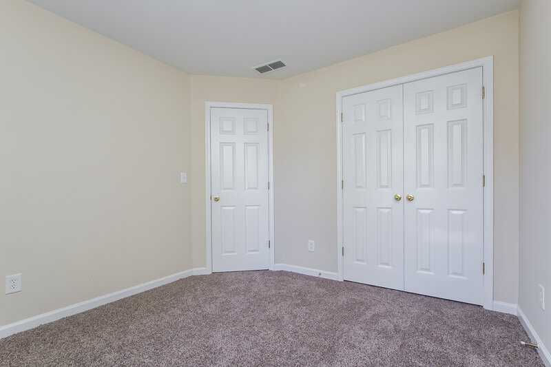 2,015/Mo, 335 Lynn Katie Ct Lawrenceville, GA 30045 Bedroom View 2