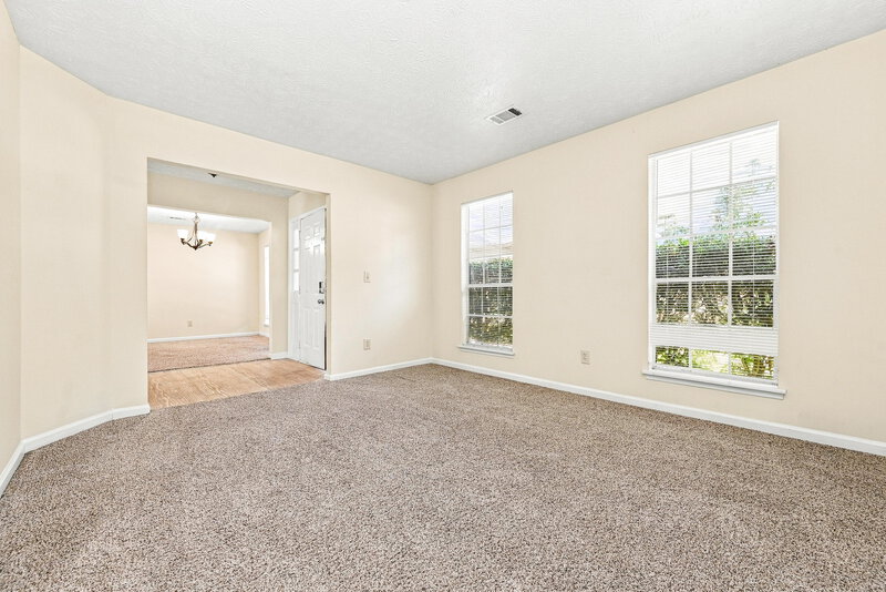 2,115/Mo, 3460 Portsmouth Cir Lithonia, GA 30038 Living Room View