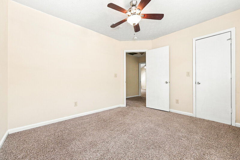 2,115/Mo, 3460 Portsmouth Cir Lithonia, GA 30038 Bedroom View 2