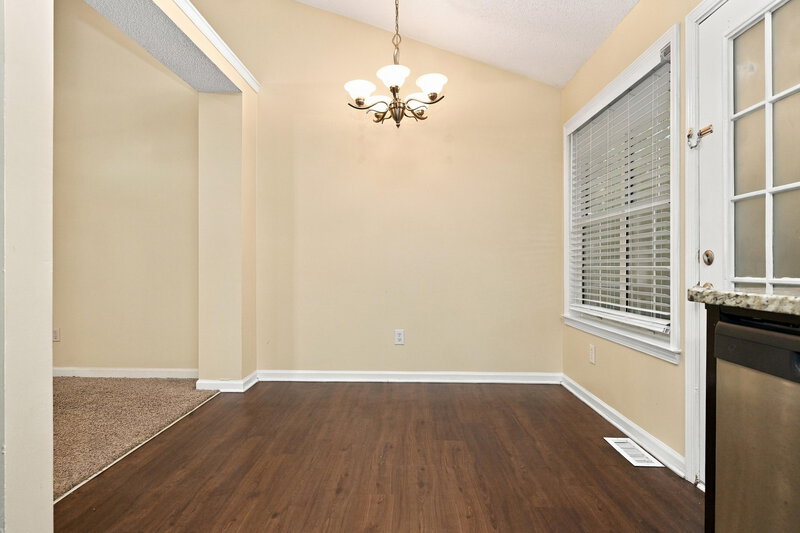 1,885/Mo, 153 Country Mill Ln Stockbridge, GA 30281 Dining Room View