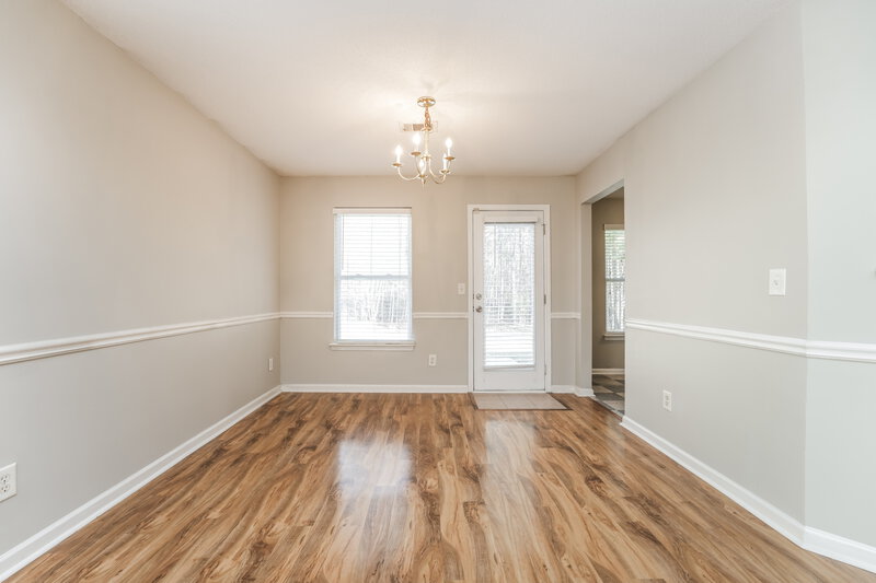 1,975/Mo, 5115 Bridle Point Pkwy Snellville, GA 30039 Dining Room View