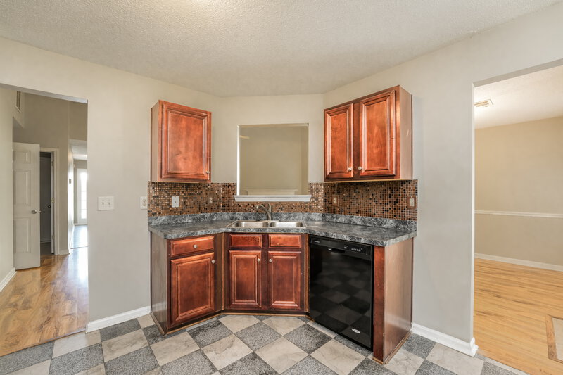 1,975/Mo, 5115 Bridle Point Pkwy Snellville, GA 30039 Kitchen View