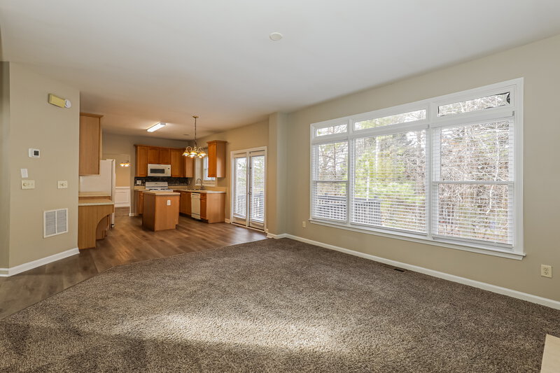 2,295/Mo, 312 Viceroy Curv Stockbridge, GA 30281 Living Room View