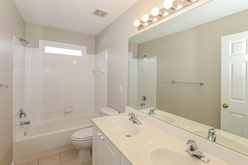 2,295/Mo, 312 Viceroy Curv Stockbridge, GA 30281 Bathroom View 2