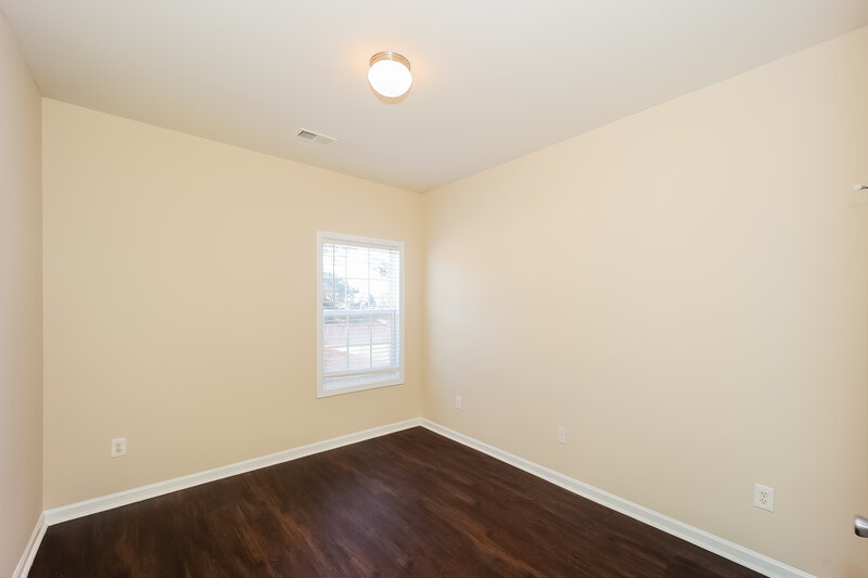 2,475/Mo, 605 Needle Rush Cir Locust Grove, GA 30248 Bedroom View 3
