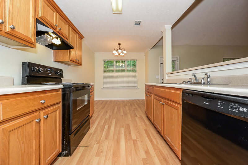 1,785/Mo, 190 Dillion Dr Hampton, GA 30228 Kitchen View 2