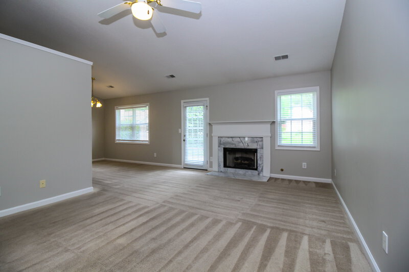 1,710/Mo, 2513 Morning Glory Pl Lawrenceville, GA 30044 Living Area View