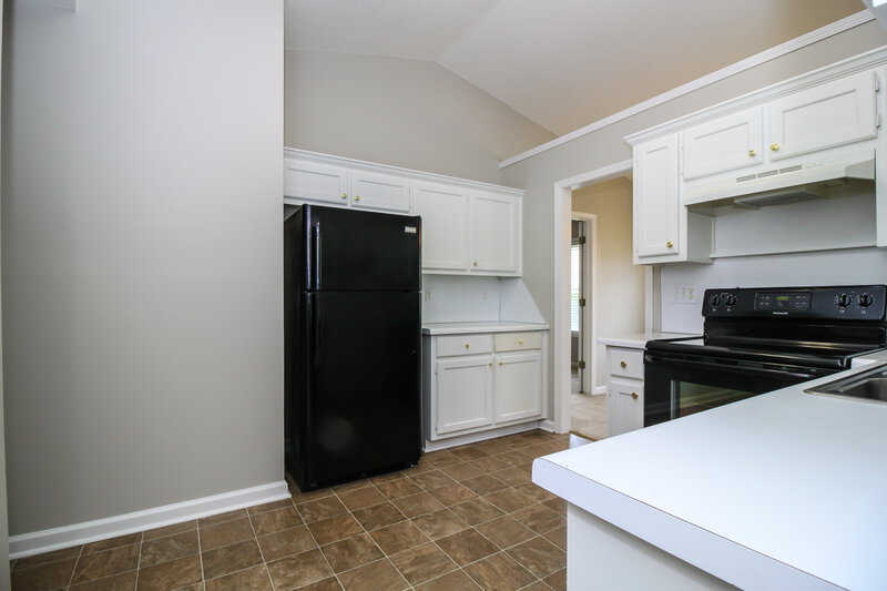 1,710/Mo, 2513 Morning Glory Pl Lawrenceville, GA 30044 Kitchen View