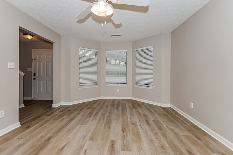 1,995/Mo, 1749 Bertram Ln SW Marietta, GA 30008 Living Room View 3