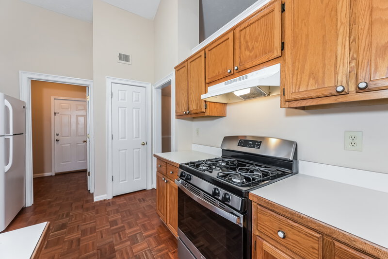1,940/Mo, 641 Marble Arch Ave Lawrenceville, GA 30046 Kitchen View 2