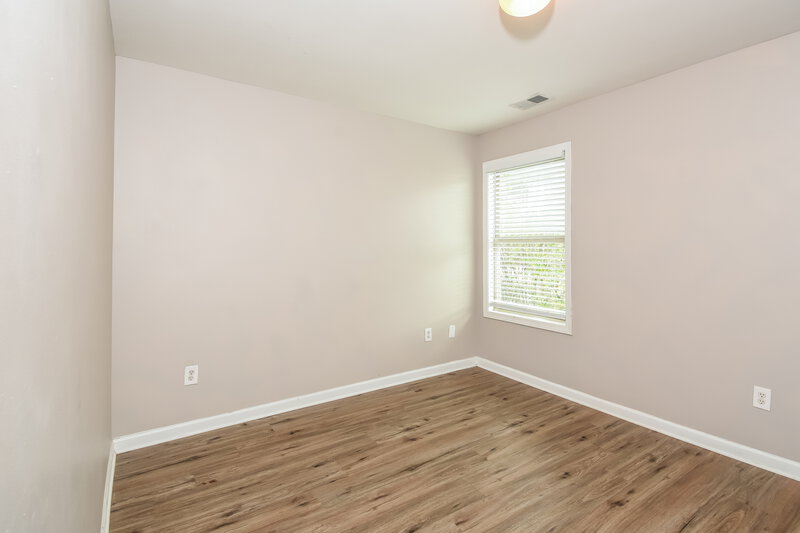 1,870/Mo, 124 Bethany Manor Dr Ball Ground, GA 30107 Bedroom View