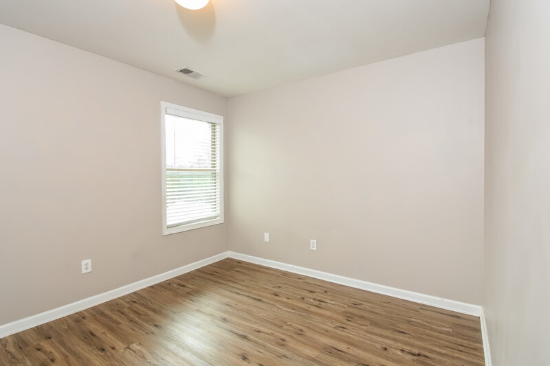 1,870/Mo, 124 Bethany Manor Dr Ball Ground, GA 30107 Bedroom View 2