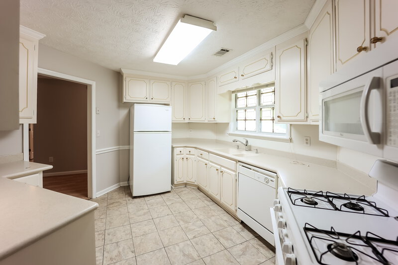 1,765/Mo, 85 Lakeside Dr Covington, GA 30016 Misc View 8