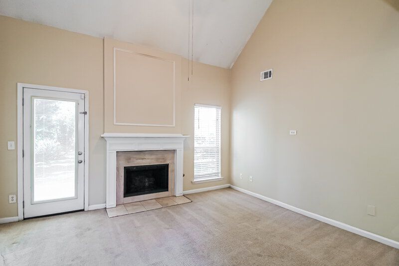 1,935/Mo, 384 Jasmine Dr Locust Grove, GA 30248 Living Room View