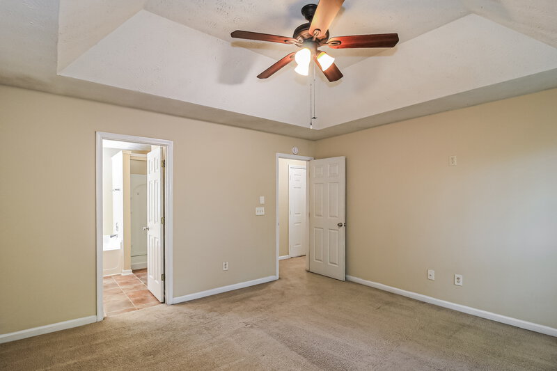 1,935/Mo, 384 Jasmine Dr Locust Grove, GA 30248 Main Bedroom View 2