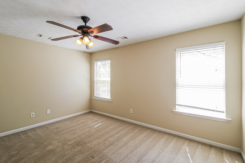 1,935/Mo, 384 Jasmine Dr Locust Grove, GA 30248 Bedroom View