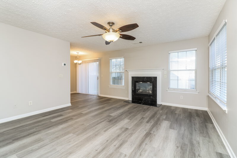 1,805/Mo, 112 Nacoochee Way Canton, GA 30114 Living Room View