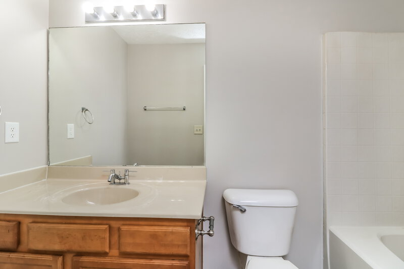 1,805/Mo, 112 Nacoochee Way Canton, GA 30114 Bathroom View