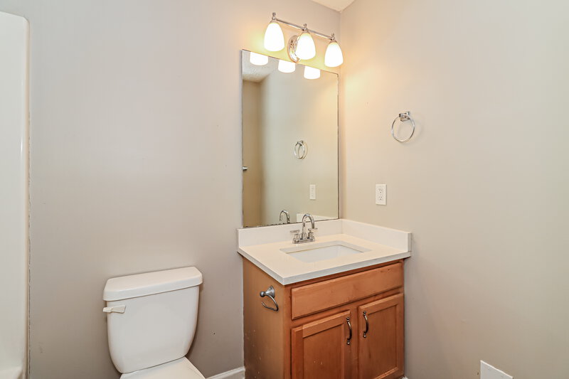 1,815/Mo, 265 Pine Needle Trl Villa Rica, GA 30180 Bathroom View