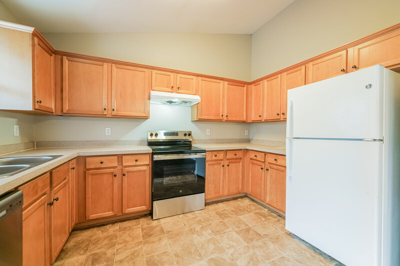 1,790/Mo, 4809 Camelot Dr Douglasville, GA 30135 Kitchen View