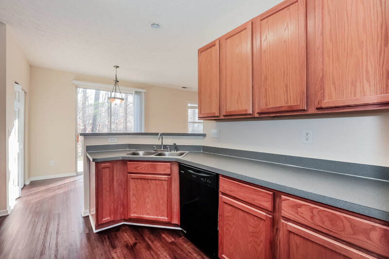 1,890/Mo, 7069 Silver Bend Overlook Austell, GA 30168 Kitchen View 2