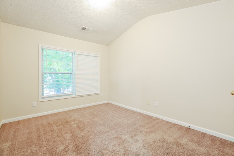2,140/Mo, 7069 Silver Bend Overlook Austell, GA 30168 Bedroom View 2