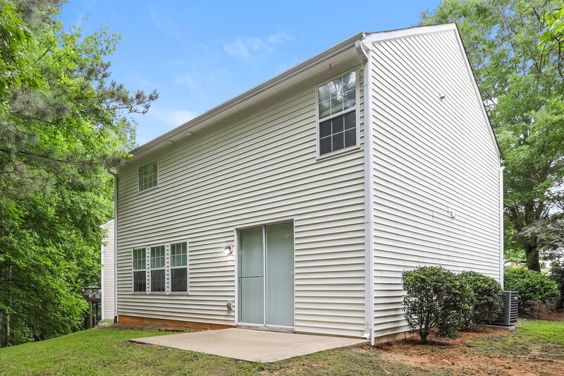 2,140/Mo, 7069 Silver Bend Overlook Austell, GA 30168 Rear View