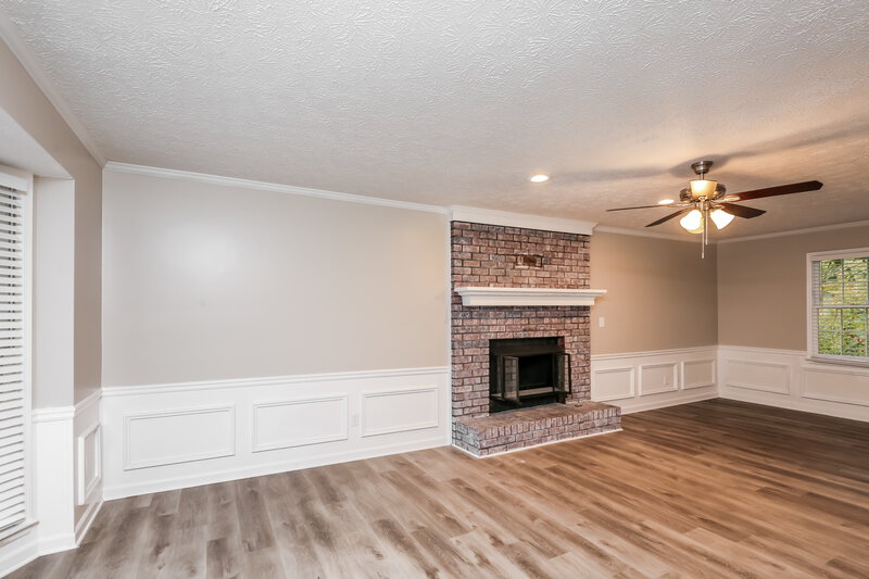 2,770/Mo, 3881 Wintergreen Ct Marietta, GA 30062 Living Room View 4
