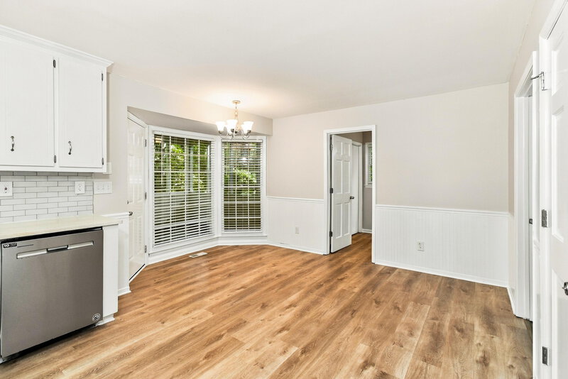 2,275/Mo, 3881 Wintergreen Ct Marietta, GA 30062 Breakfast Nook View