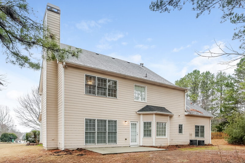 2,690/Mo, 990 Amberton Ln Powder Springs, GA 30127 Rear View