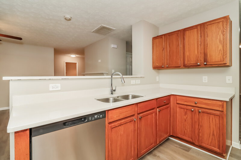 2,225/Mo, 1198 Andrews Dr Lithia Springs, GA 30122 Kitchen View 2