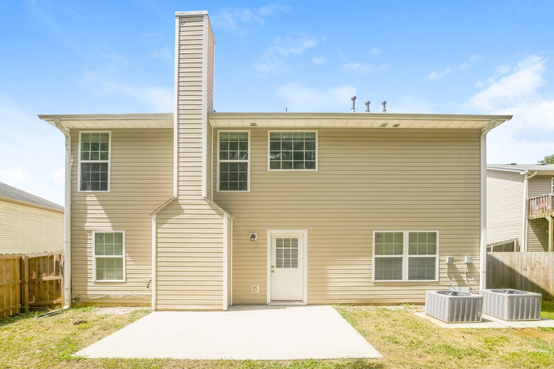 2,120/Mo, 211 Arbor Creek Dr Dallas, GA 30157 Rear View