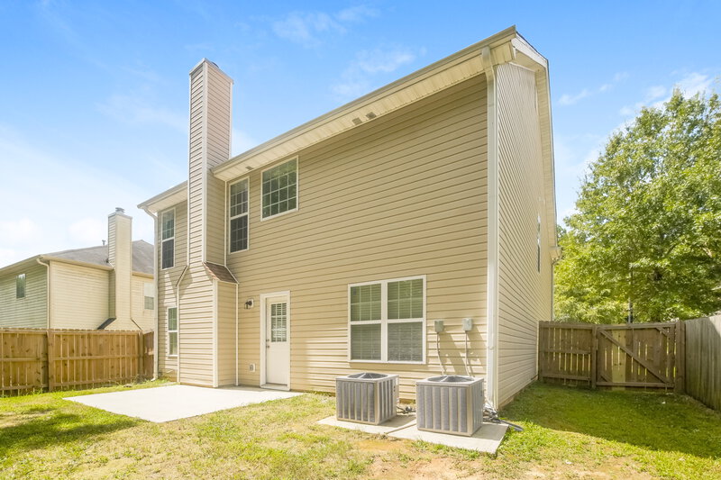 2,120/Mo, 211 Arbor Creek Dr Dallas, GA 30157 Rear View 2