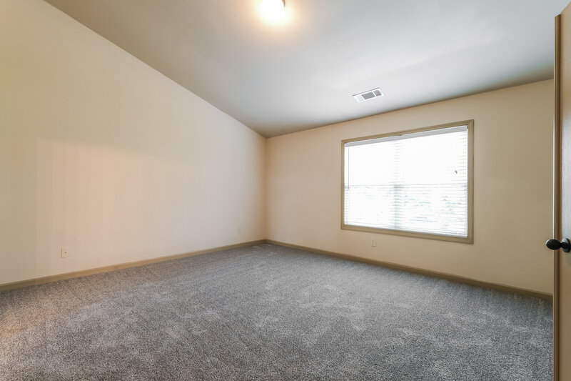 2,810/Mo, 1828 Bridle Rd Lawrenceville, GA 30043 Main Bedroom View