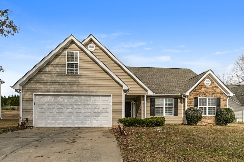 1,825/Mo, 303 Vineyard Ridge Ln Griffin, GA 30223 External View